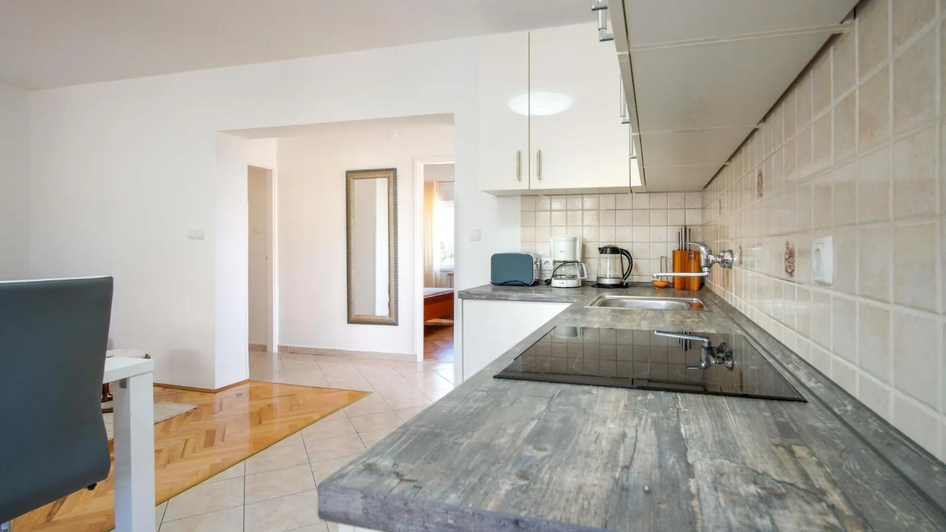 Apartment Olga-2 By Interhome Banjol Κροατία